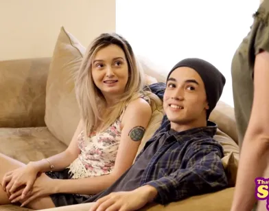 Young Stud Fucks Hot Babe at Her House While Parents Are Home!
