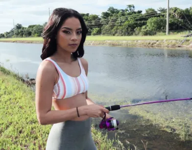 Guy Seduces Young Fishergirl and Fucks Her Outdoors POV!