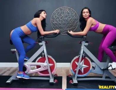 Sofia Leone Plays with Her Friend in Juicy Gym Porn!
