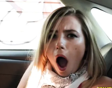Babe Sucks Cock in Cop Car Then Gets Fucked After the Escape!