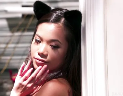 Young Asian Babe Gets Fucked Hard by the Zoo Keeper!