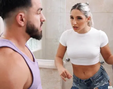 Guy Wants Rough Sex & Destroys Curvy Abella Danger!