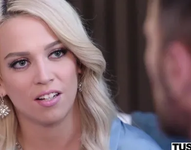 Blonde Seduces Boss and Pleases Him with Her Tight Ass!