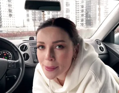 My Girlfriend Sucks My Cock in the Car in Broad Daylight!